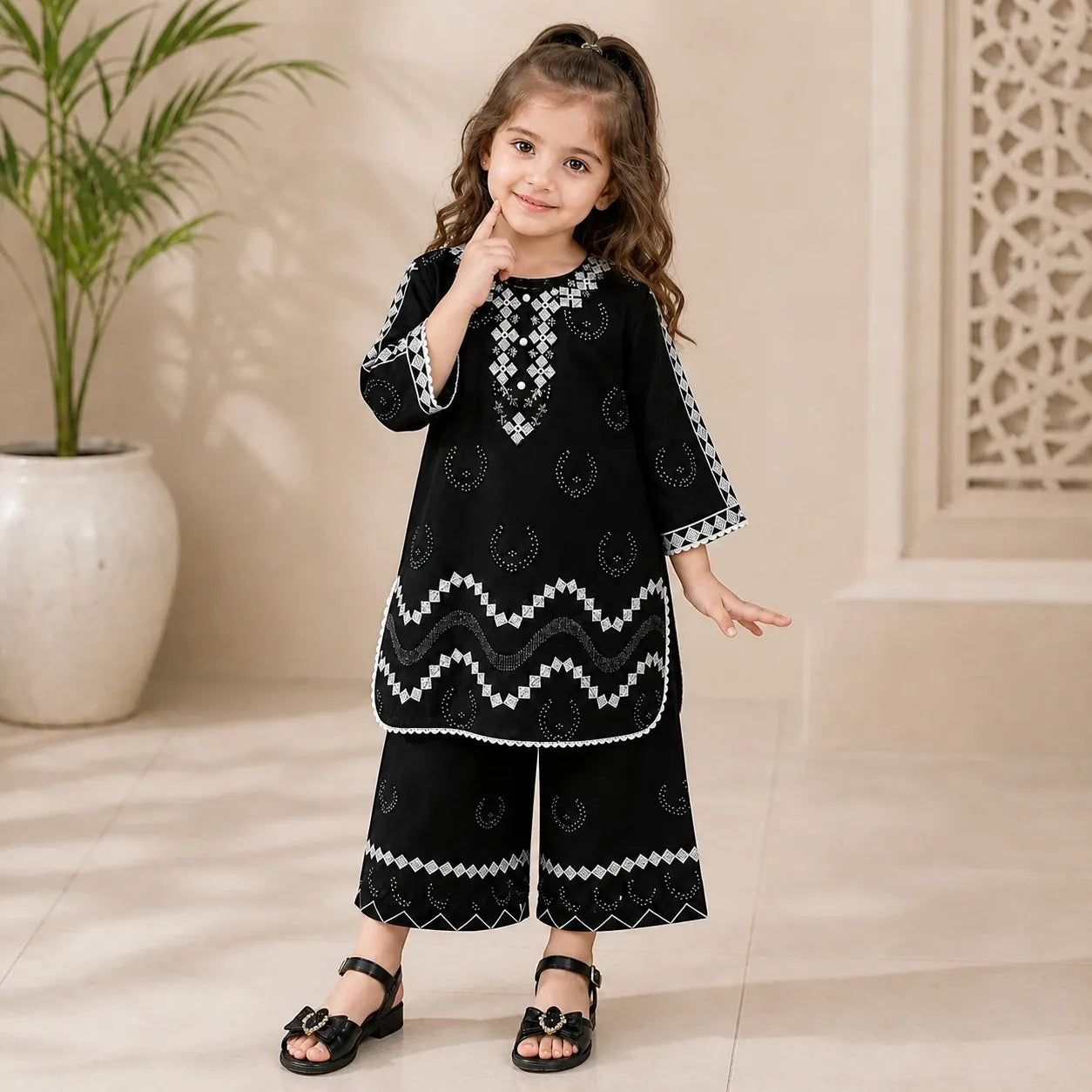 girls black shalwar kameez for summer